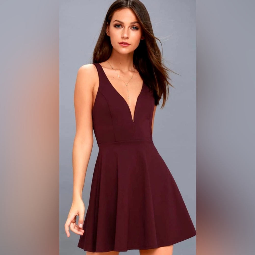 Lulus Love Galore Plum Purple Skater
Dress Size